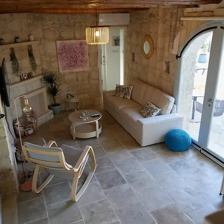 Apartment Little Stone House