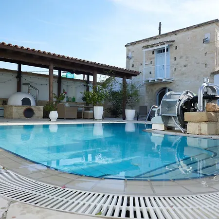 Little Stone House Apartment