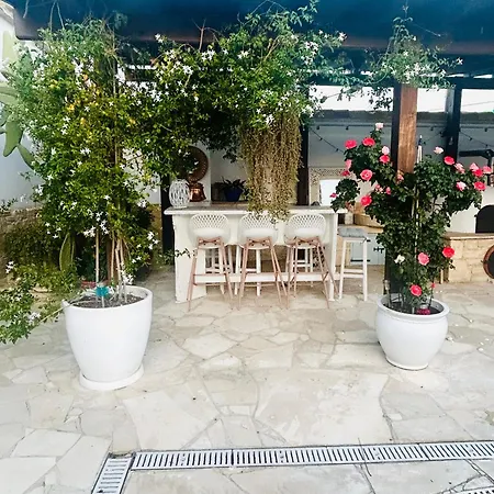 Little Stone House Apartment Lympia
